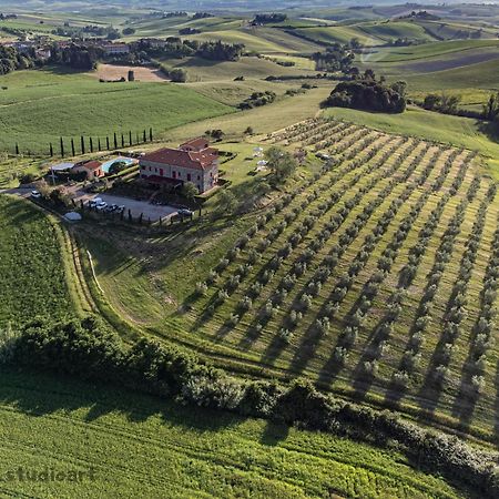 Il Poggio Della Pieve Apartments Santa Luce Eksteriør bilde
