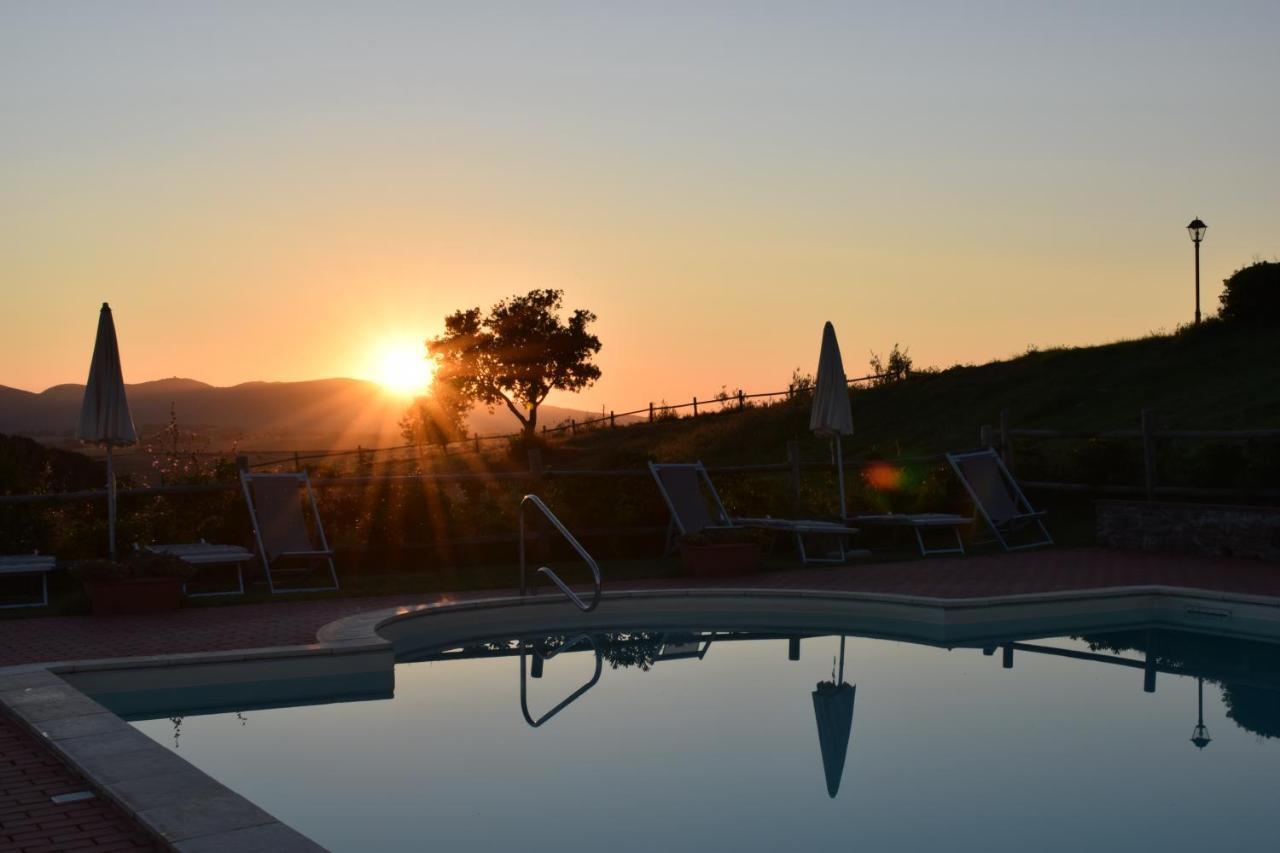 Il Poggio Della Pieve Apartments Santa Luce Eksteriør bilde